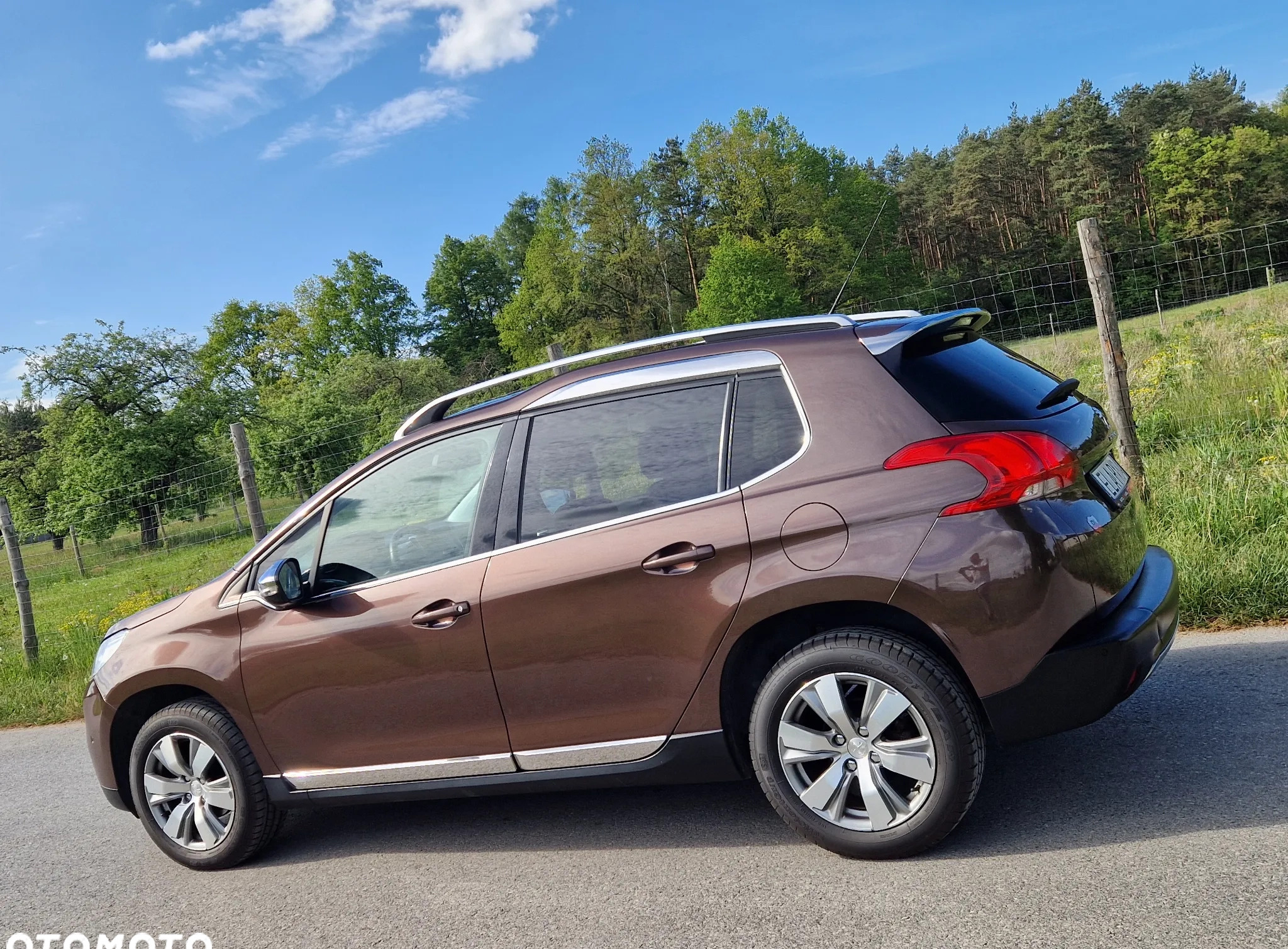 Peugeot 2008 cena 39900 przebieg: 147000, rok produkcji 2013 z Łask małe 232